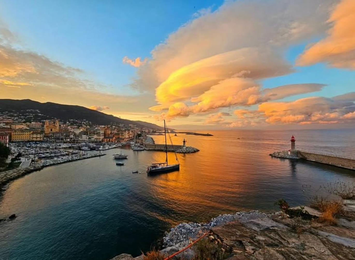Bastia Room Couette-café Bastia (Corsica)